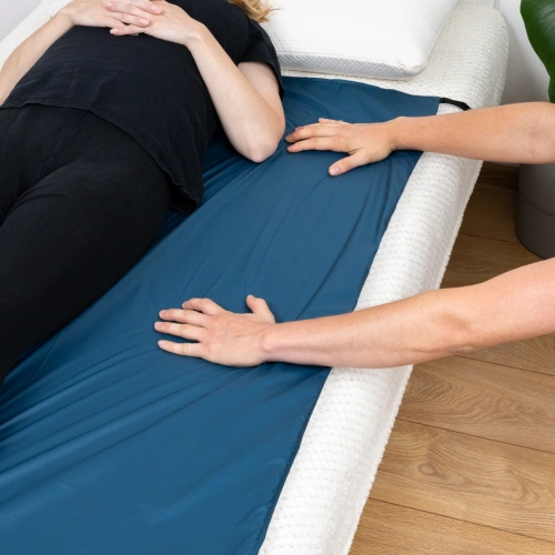 Łatwoślizg do przenoszenie chorych 71x122 cm (przykład użycia)