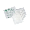 Kompresy włókninowe jałowe 10x10 cm (blister)